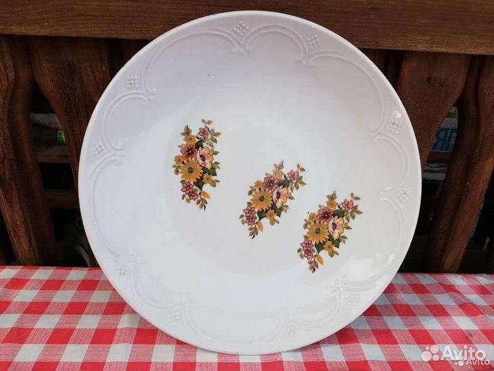 Блюда, тарелки