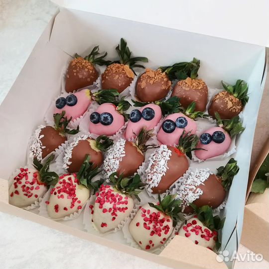 Клубника в шоколаде букет