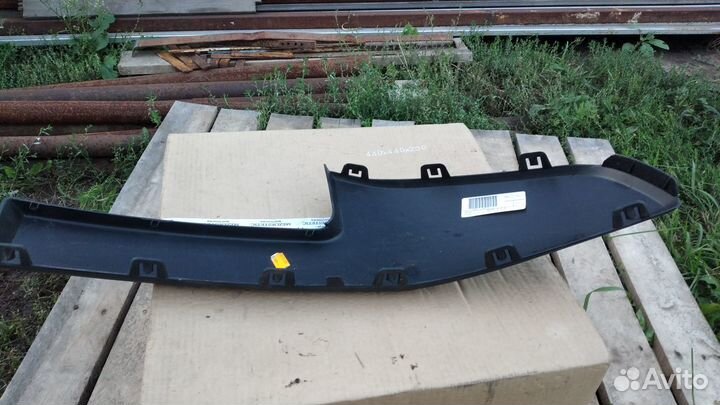 Накладка переднего бампера левая Рено Меган 2