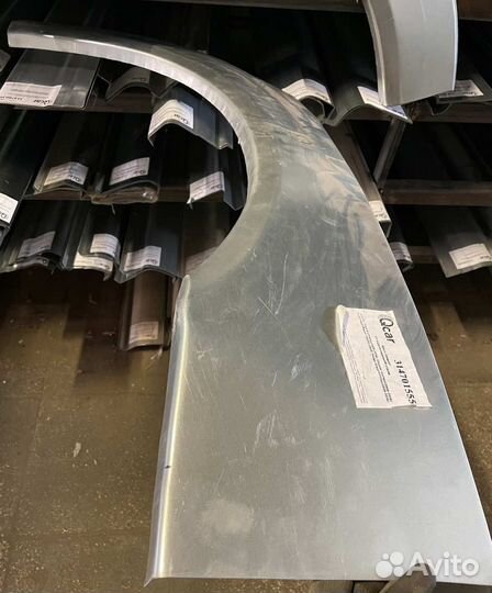 Арка правая Dodge Caravan, Chrysler Voyager 2008-2