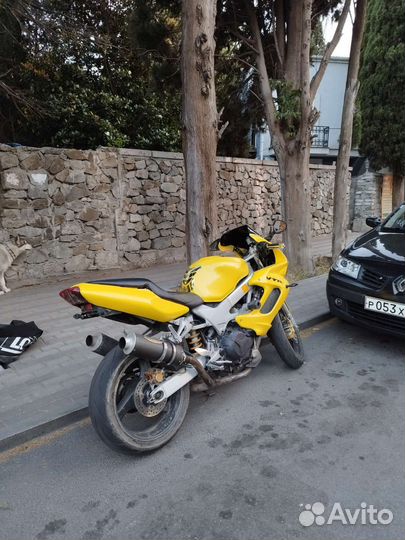Honda VTR 1000F