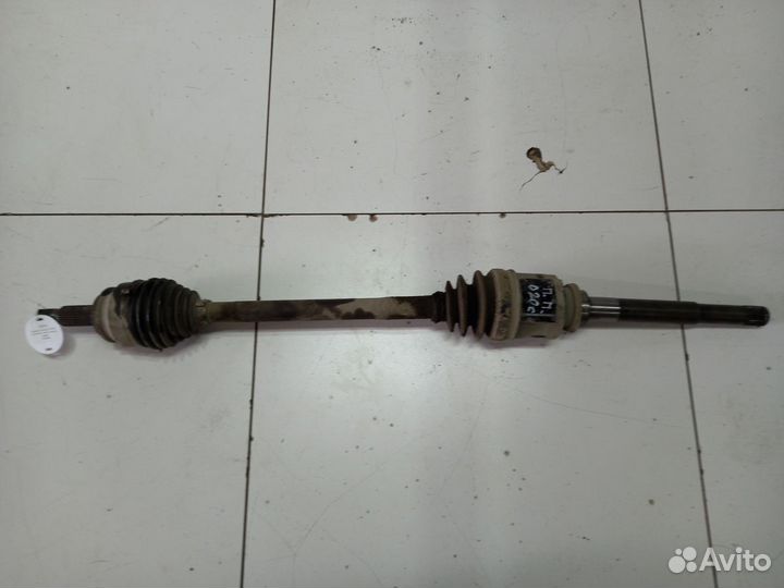 Mitsubishi Outlander ll полуось передняя правая