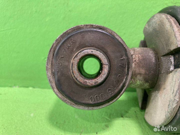 Амортизатор кабины KAMAZ 5490-S5