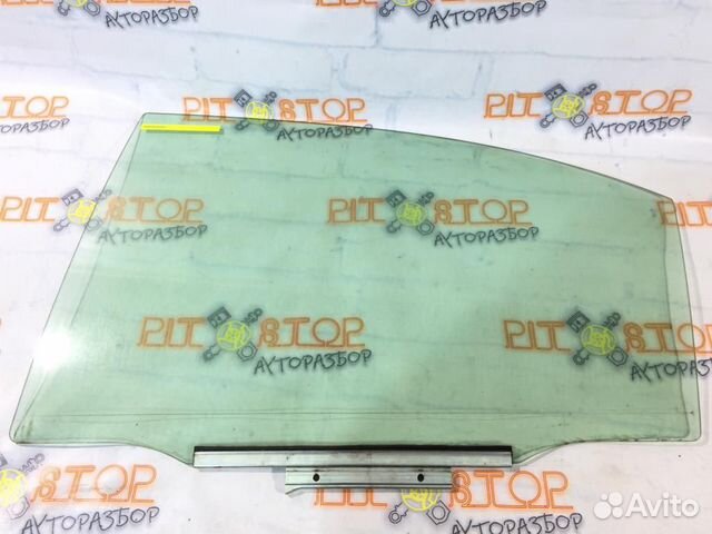 Стекло двери заднее левое Toyota Windom (MCV30) 2