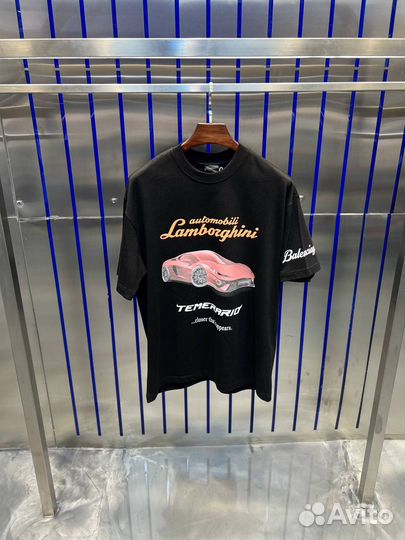 Футболка Balenciaga