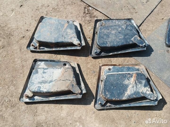 Правый ящик бардачок иж 5