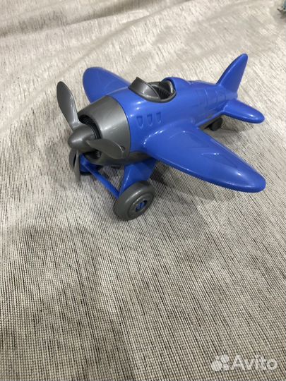 Детские игрушки самолет