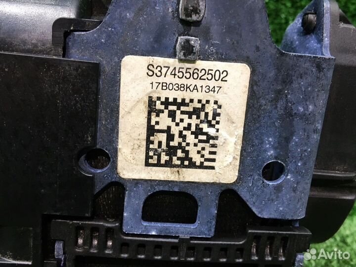 Ремень безопасности задний BMW G30