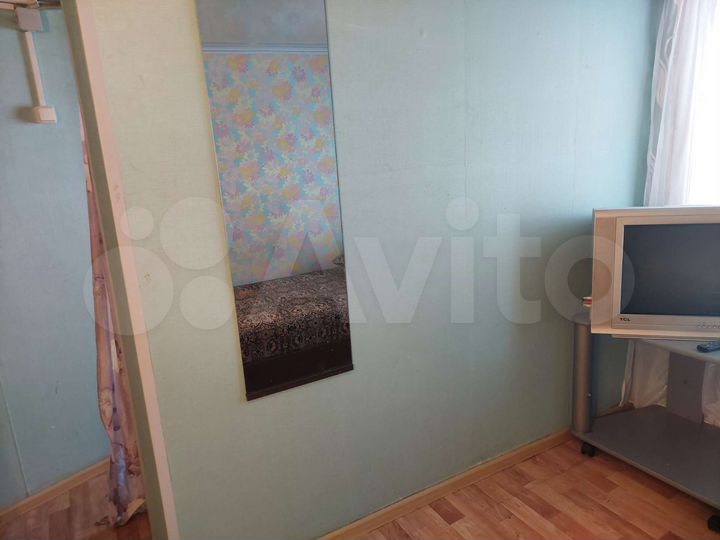 Комната 10 м² в 2-к., 3/3 эт.