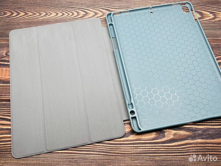 Чехол на iPad 7/8/9 (10.2)