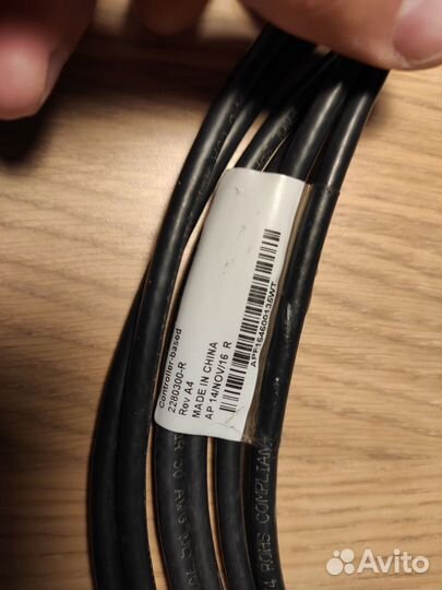 IBM LSI 9212-4i4e 6Gb HBA + Adaptec SAS 2280300-R