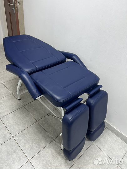 Продам кушетку