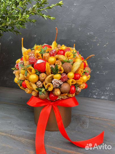 Съедобные букеты из сухофруктов