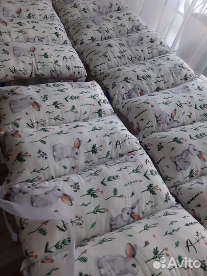 Бортики в кроватку для девочки