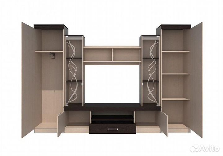 Гостиная с пескоструйным рисунком на зеркале