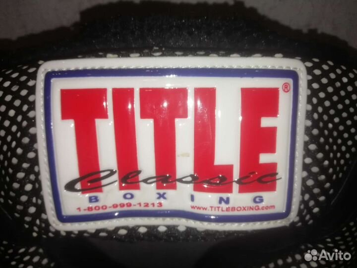 Боксерский шлем title