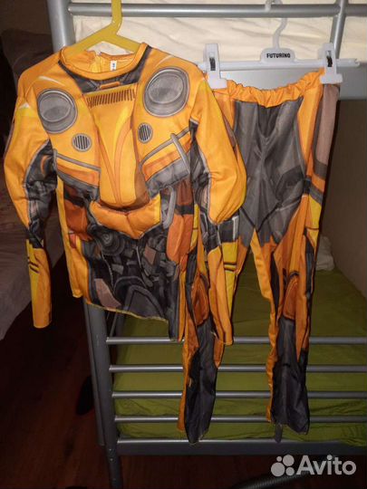 Костюм супергероя