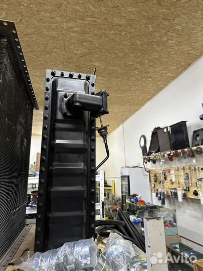 Водяной радиатор на Т-150