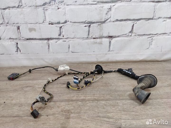 Проводка двери передняя левая Fusion 02-12