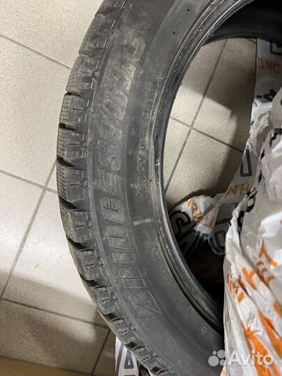 Bridgestone Blizzak Ice 235/50 R18 97S