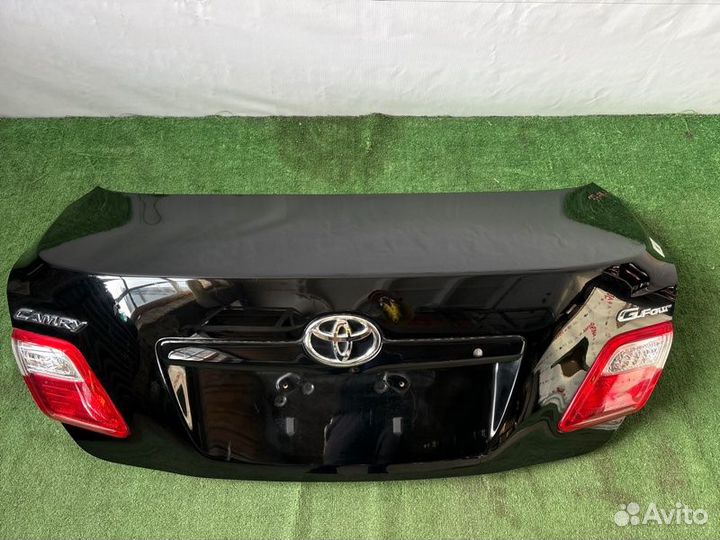 Крышка багажника Toyota Camry ACV40