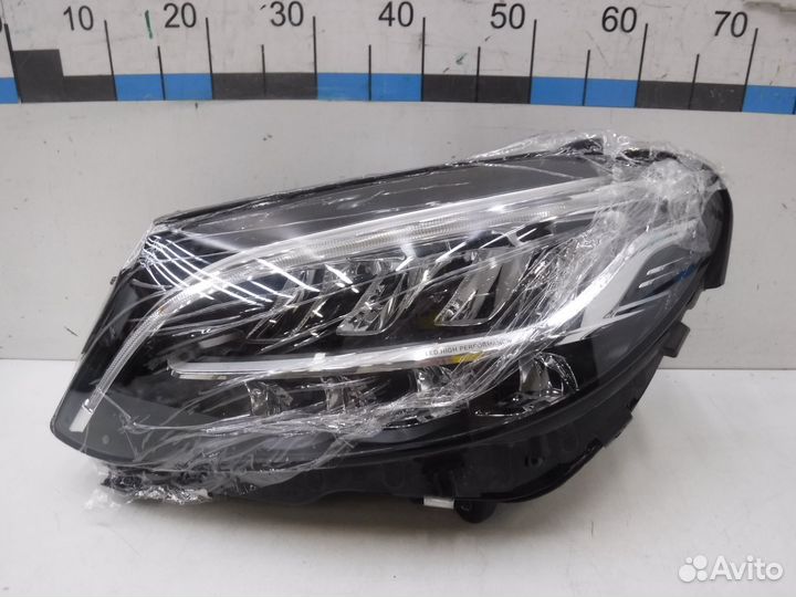 Фара левая Mercedes-Benz C-Class