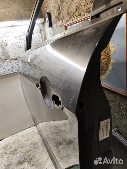 Дверь передняя левая Chevrolet Captiva