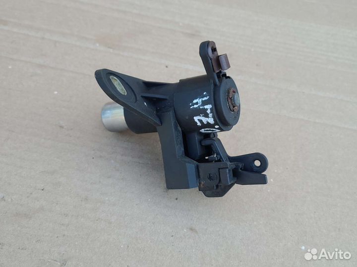 Кнопка открывания багажника Opel Zafira A 99-2005