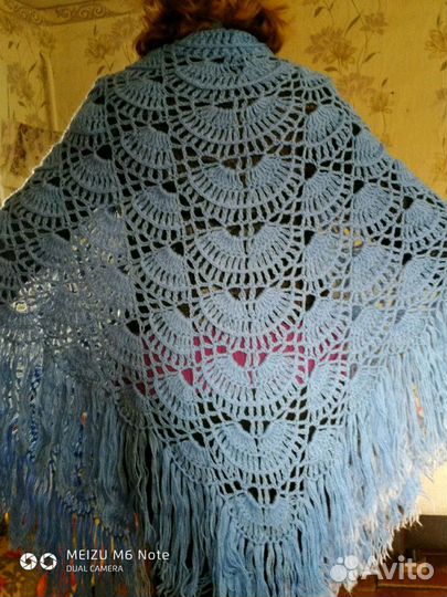 Шаль ажурная новая