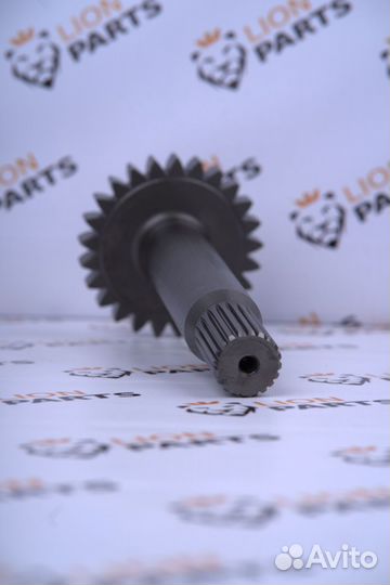 Вал редуктора Hitachi zx240 2049585