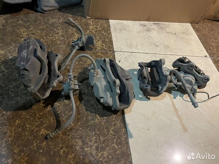 Супорта на w221 5 литров 2008 год