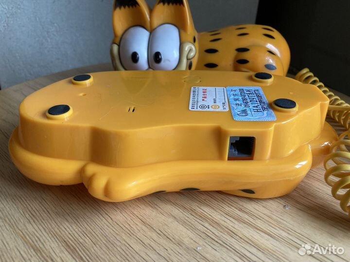 Кнопочный телефон без камеры