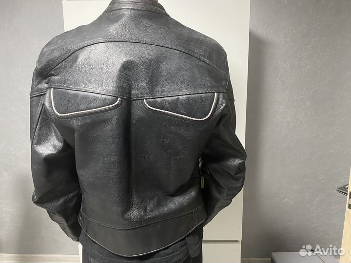 Мотокуртка кожа