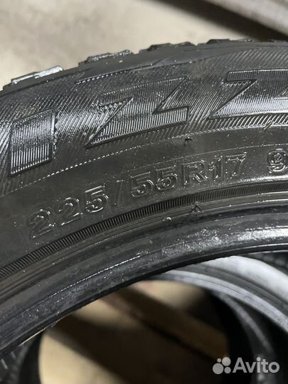 Bridgestone Blizzak DM-V1 225/55 R17