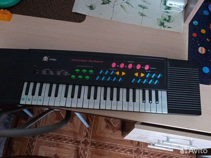 Синтезатор Electronic Keyboard
