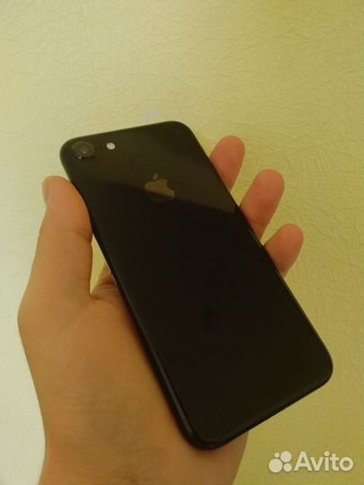 iPhone 7, 128 ГБ