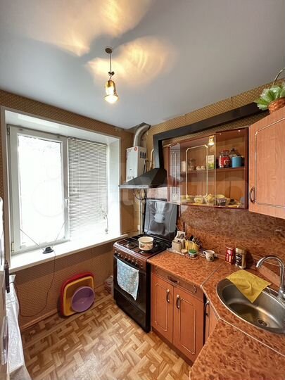 1-к. квартира, 30,4 м², 1/4 эт.