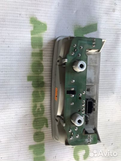 Плафон освещения салона Volkswagen Passat b5