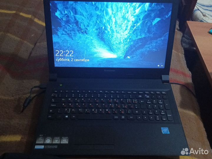 Ноутбук lenovo