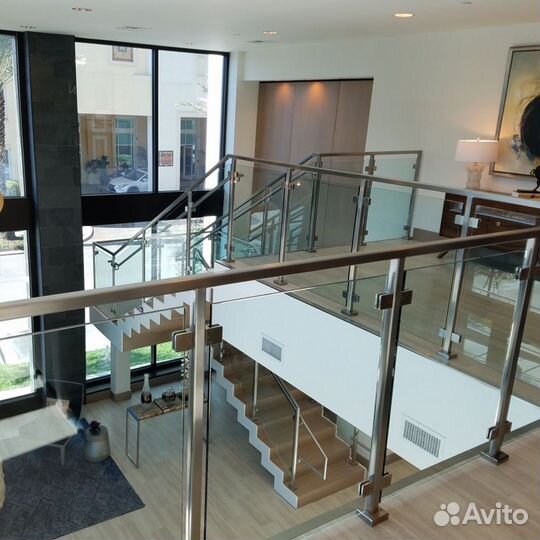 Ограждения из стекла без посредников