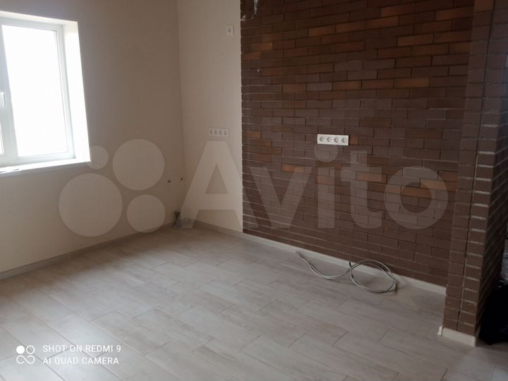 Дом 190 м² на участке 11 сот.