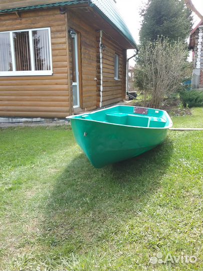 Лодка Спринт 3 стеклопластик, моторно-гребная 4.1