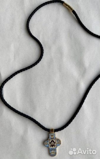 Крест и гайтан