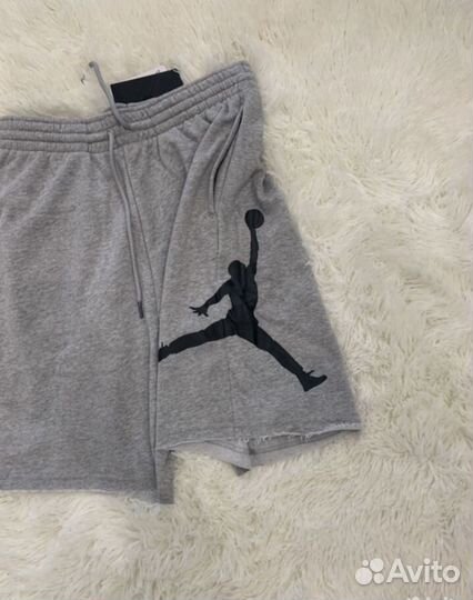 Шорты nike jordan серые