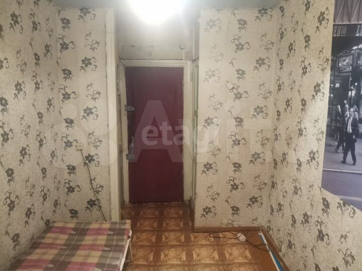 Комната 9 м² в 1-к., 3/5 эт.