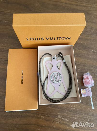 Аксессуар для телефона/ Чехол Louis Vuitton