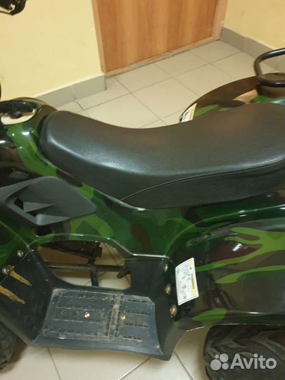 Детский квадроцикл на аккумуляторе