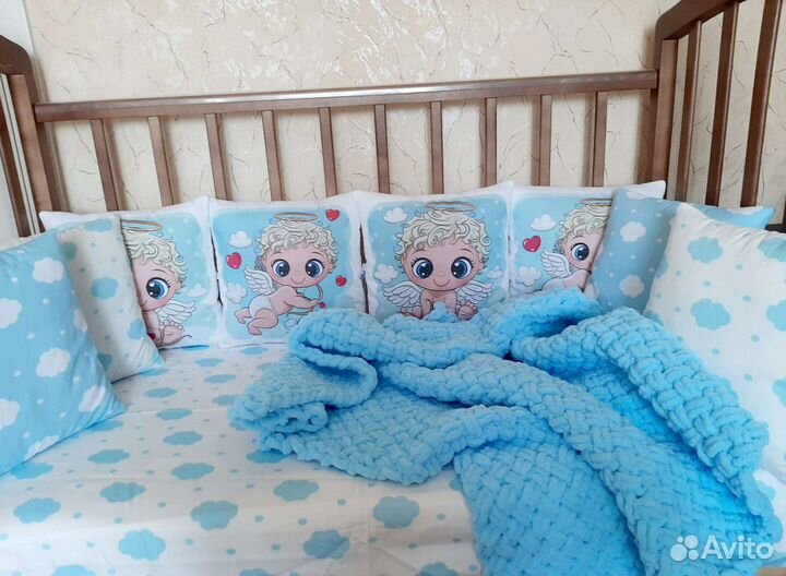 Бортики в кроватку новые