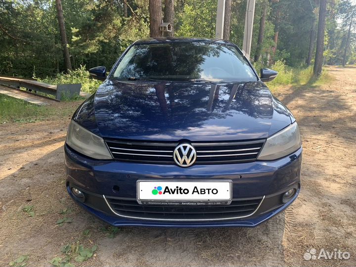 Volkswagen Jetta 1.6 AT, 2012, 207 800 км