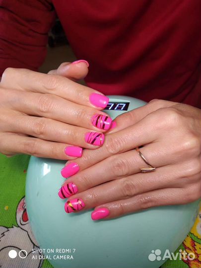 Маникюр +укрепление + покрытие